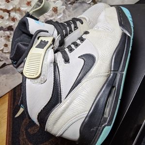 Nike Air Revolution Gray/Reflective Shoe